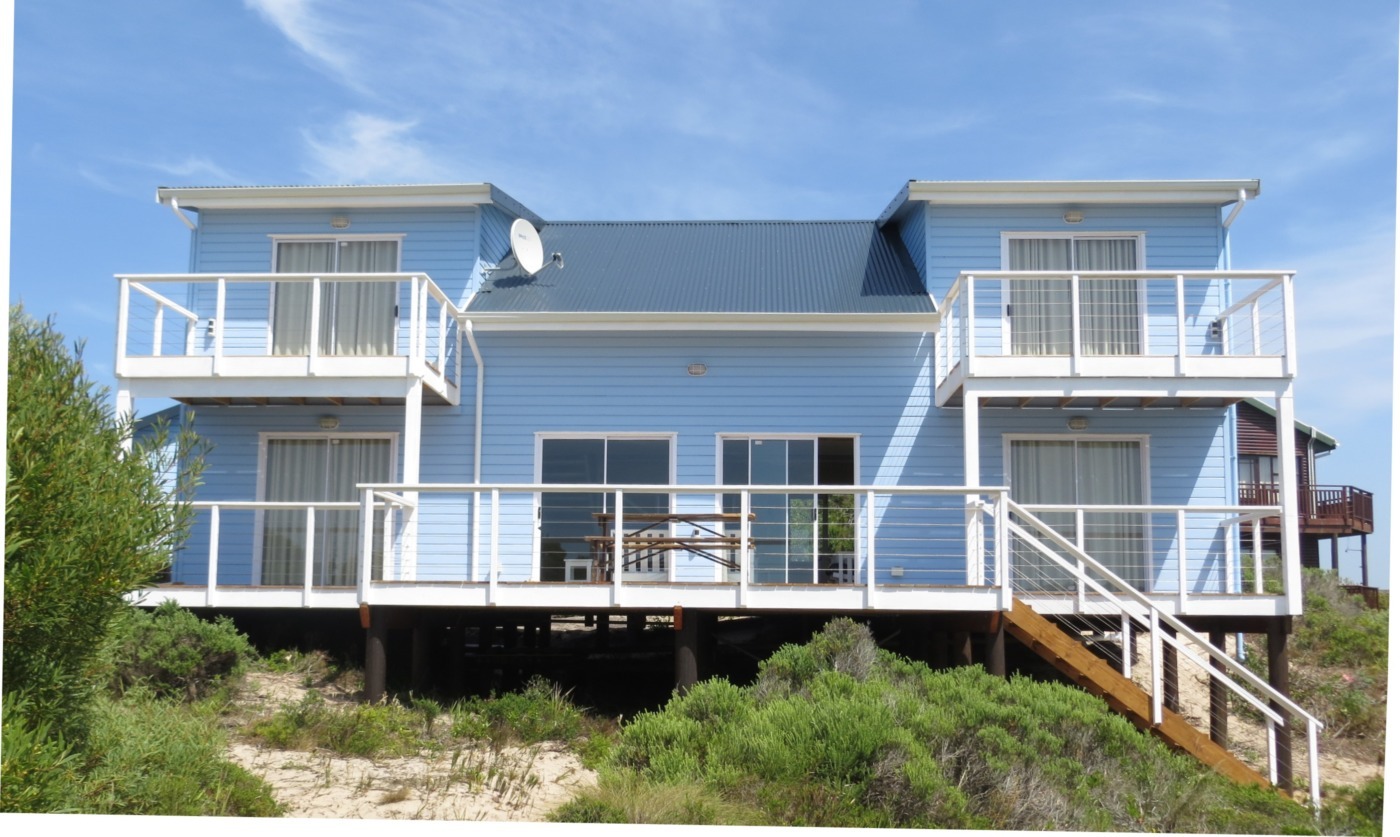 Testimonials Archive Masthead 001